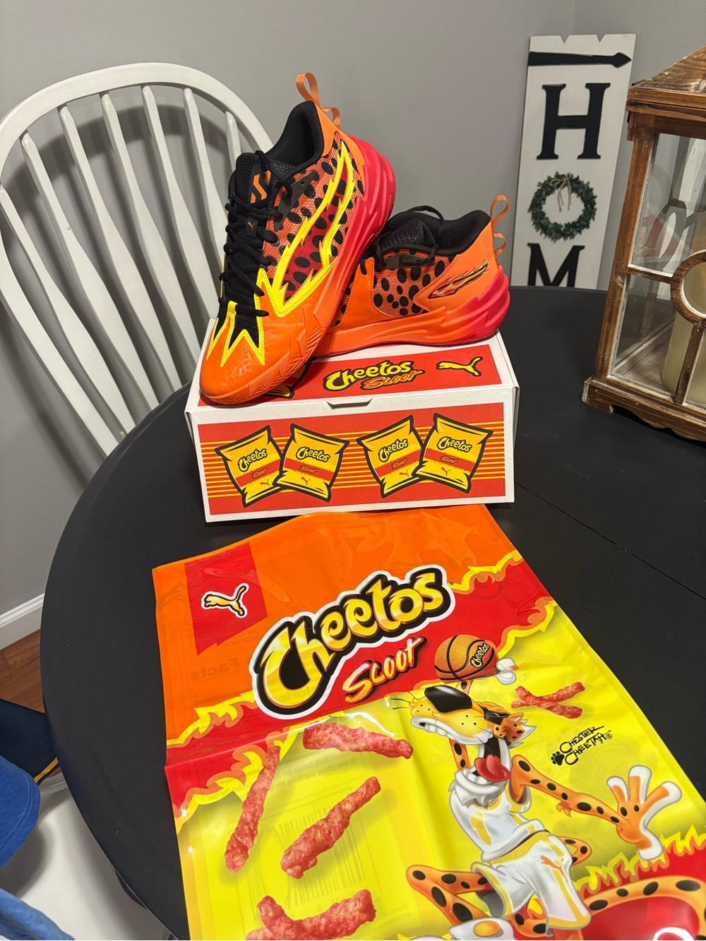 Puma Cheeto Tennis Shoes